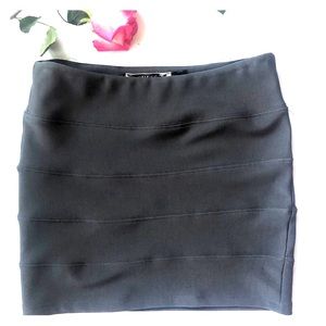 Price Drop! GUESS Bandage Mini Skirt Gray Small